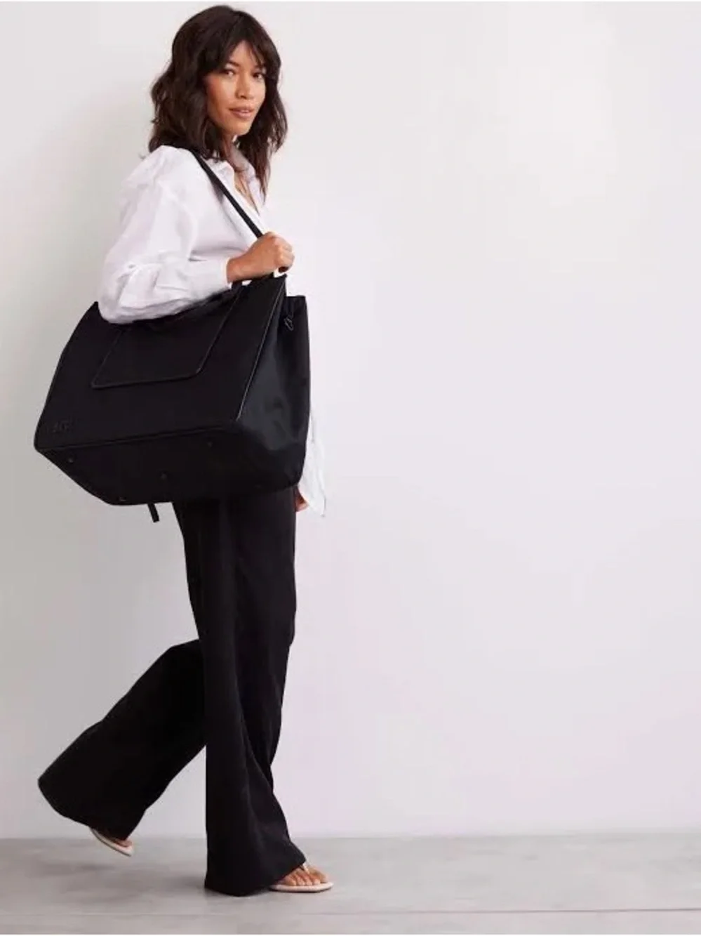 BÉIS East to West Tote Black Travel Laptop Work Carryall Bag